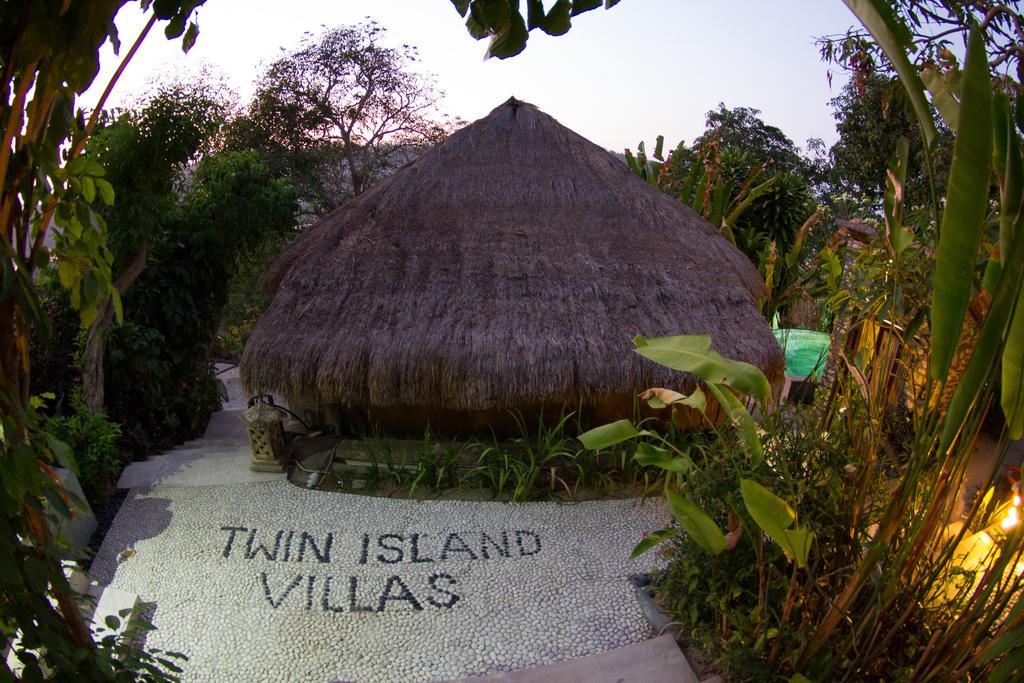 Twin Island Villas & Dive Resort Lembongan Exteriör bild